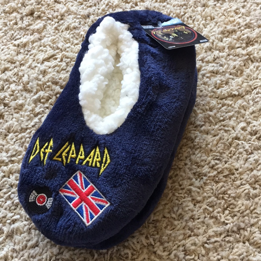 Def Leppard slippers 5/7